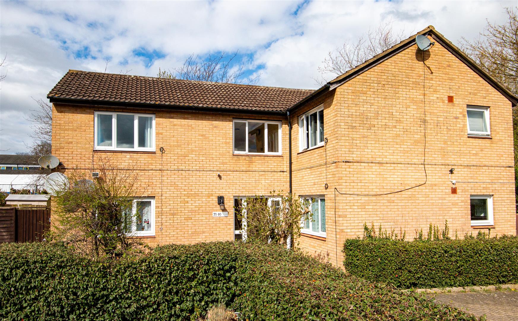 1 bed property in Forest Rise, Milton Keynes